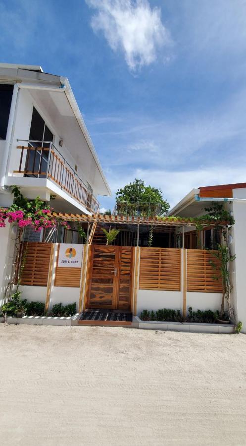 Sun & Surf Hotell Thulusdhoo Eksteriør bilde